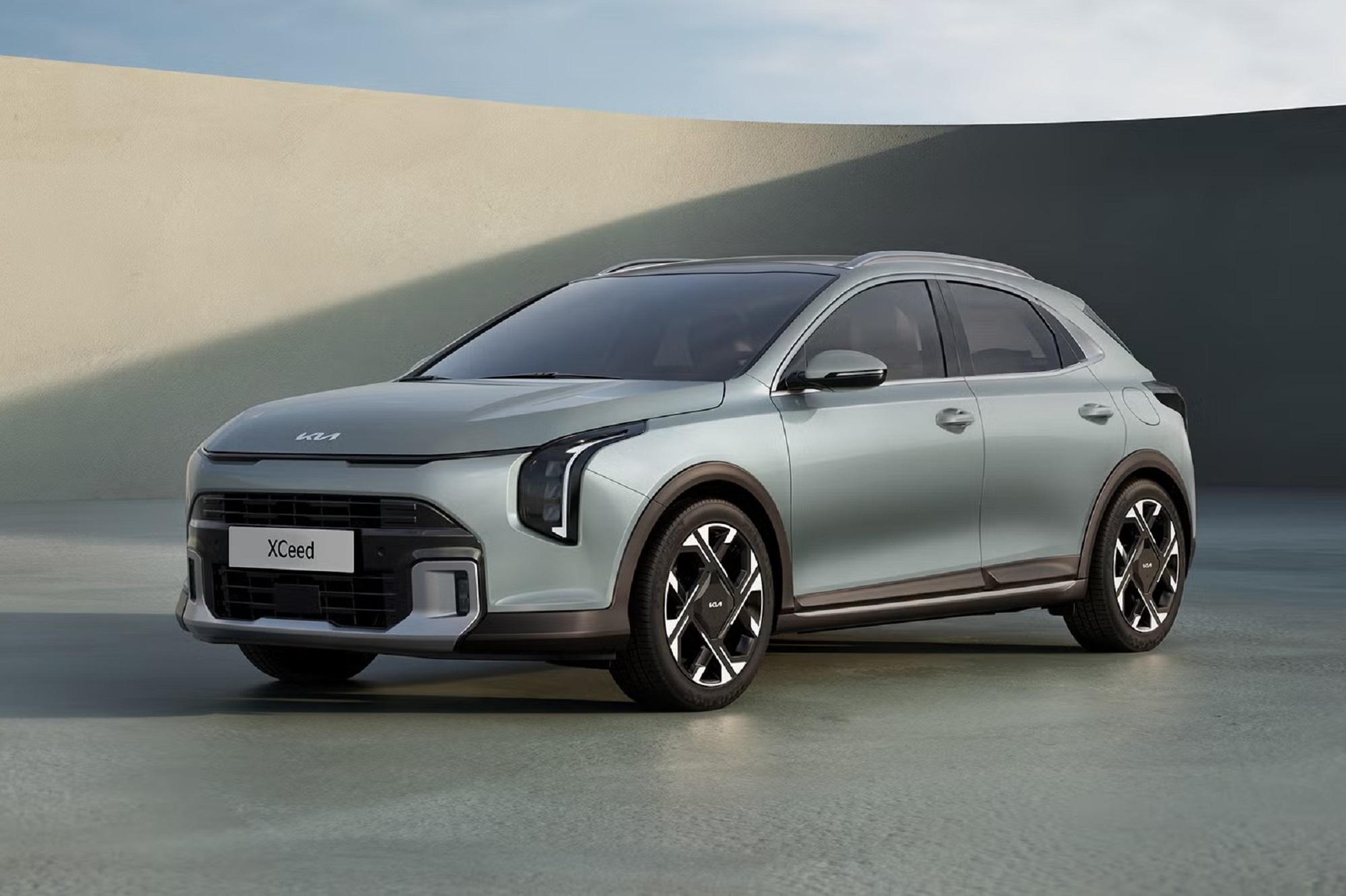 Νέο Kia XCeed: Αλλάζει εικόνα, αποκτά δύο οθόνες 12,3in και μπαίνει άμεσα στην παραγωγή 